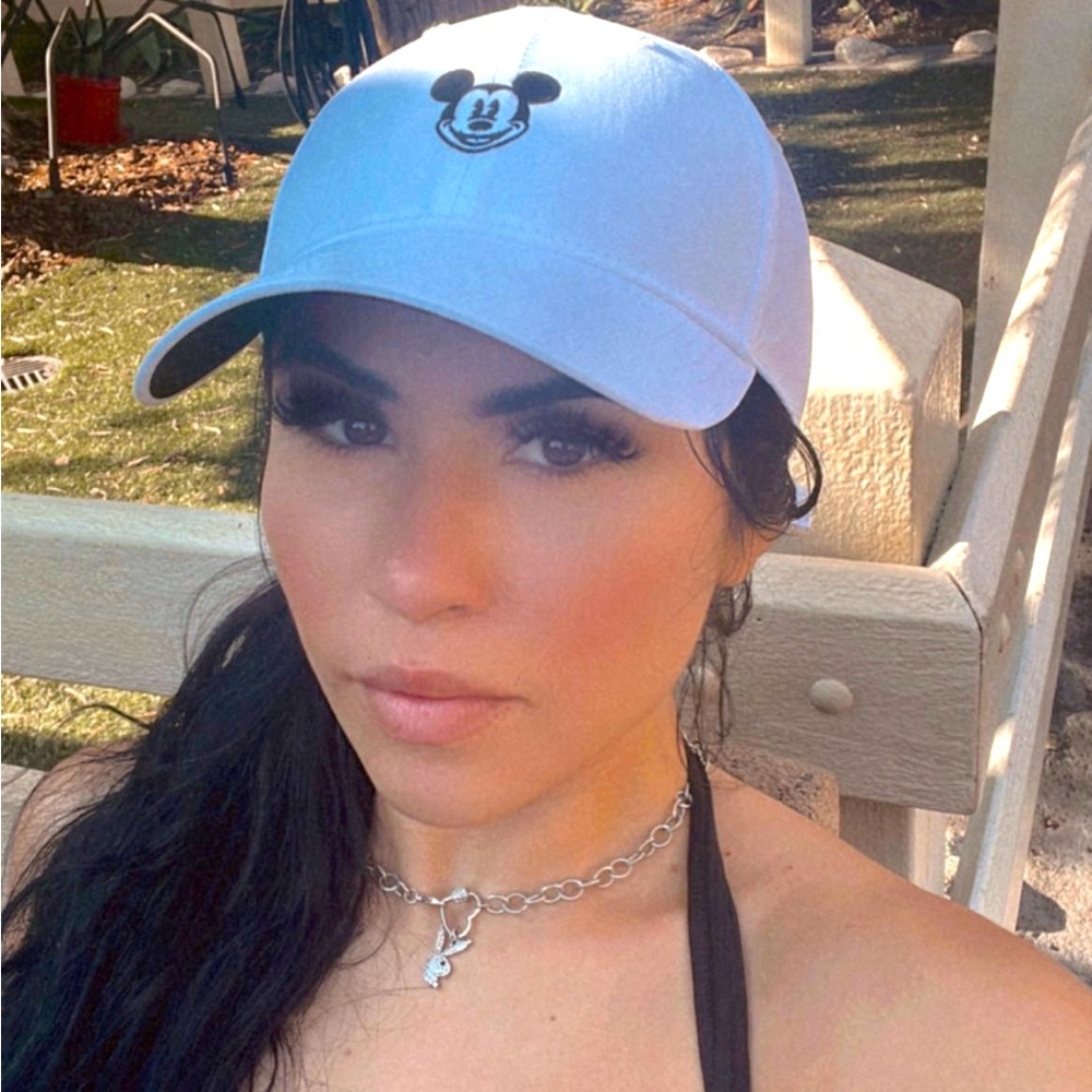 Meet your Posher, Nishelle